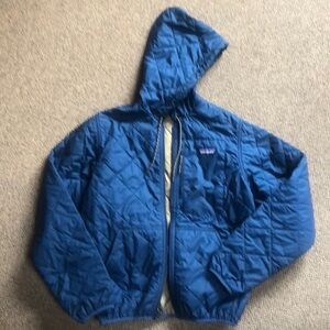 Woman’s xs blue zip front Patagonia hoodie quilted lightweight jacket